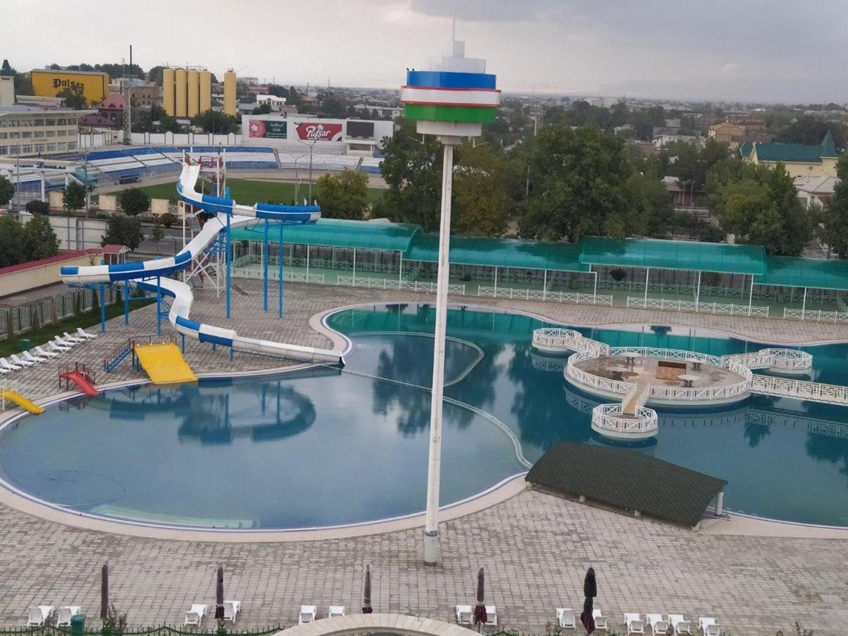 Alexander Hotel Samarkand Bagian luar foto