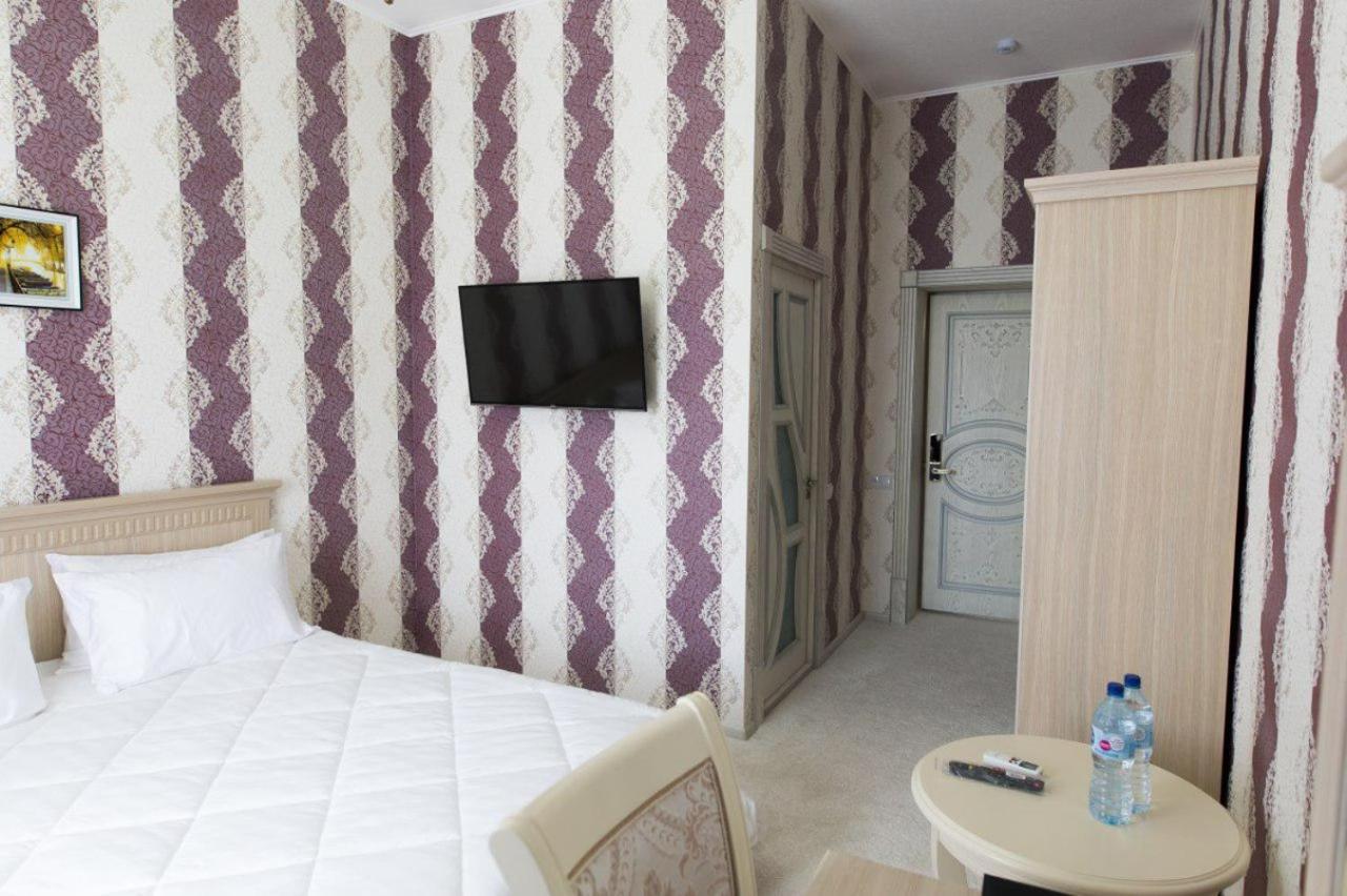 Alexander Hotel Samarkand Bagian luar foto