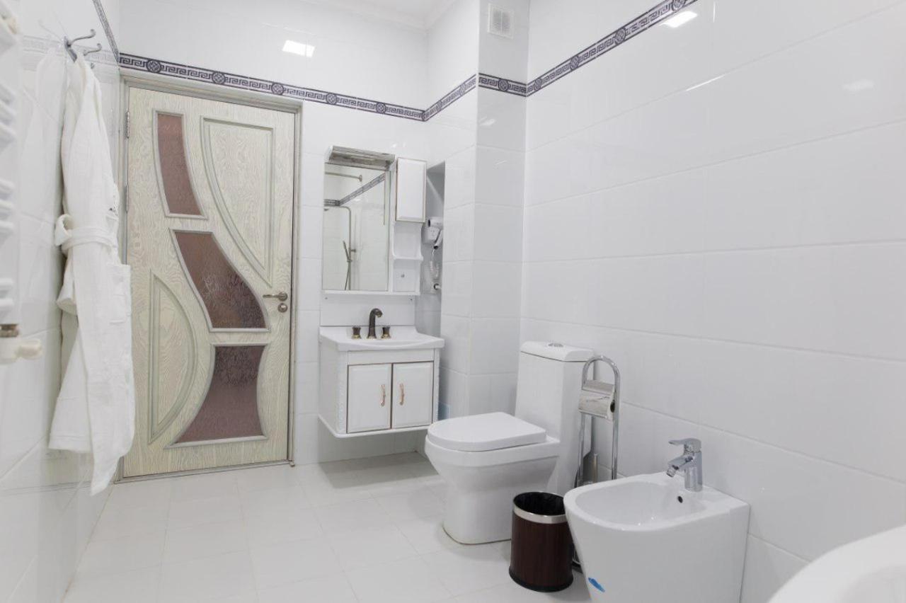 Alexander Hotel Samarkand Bagian luar foto